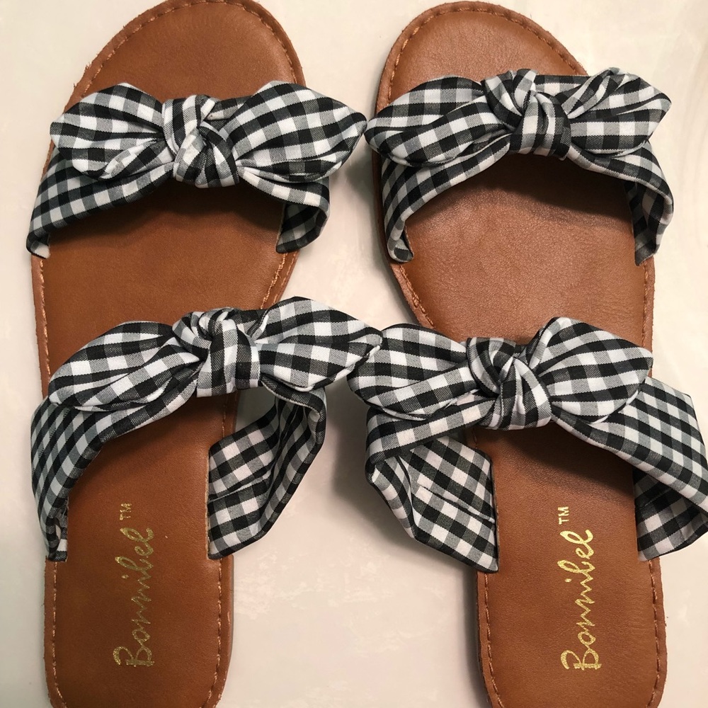 NEVER WORN size 6 1/2
